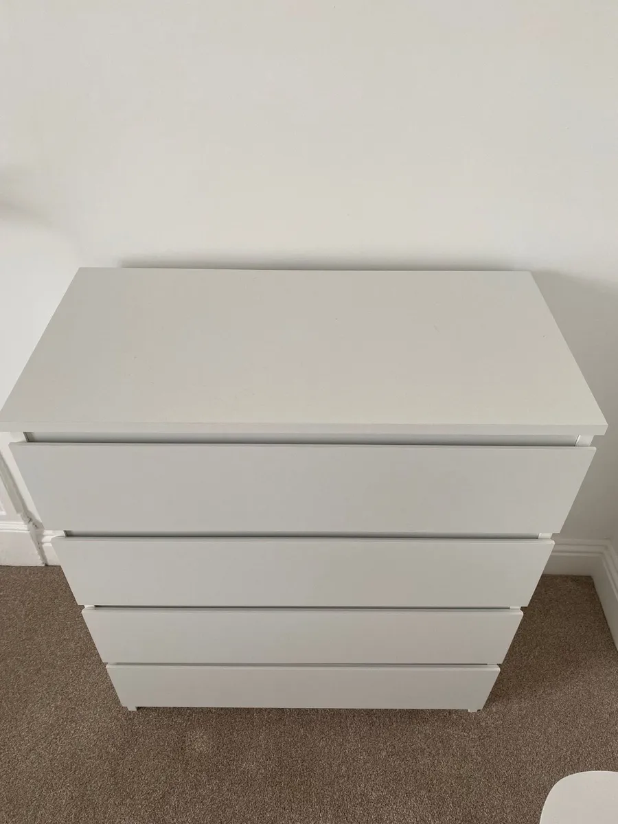 Chest of drawers - Image 3