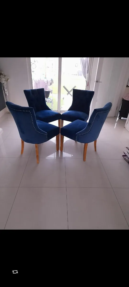 4 navy dining chairs with beading - Image 1