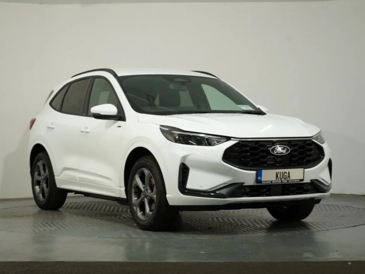 Ford Kuga Kuga St-line 2.5 Duratec 243PS Plug-in - Image 1