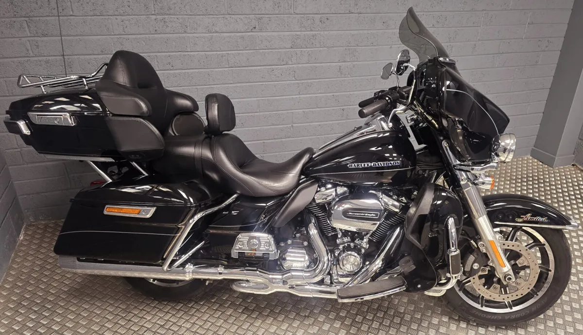2017 Harley Davidson  ULTRA LIMITED ELECTRA GLIDE - Image 1
