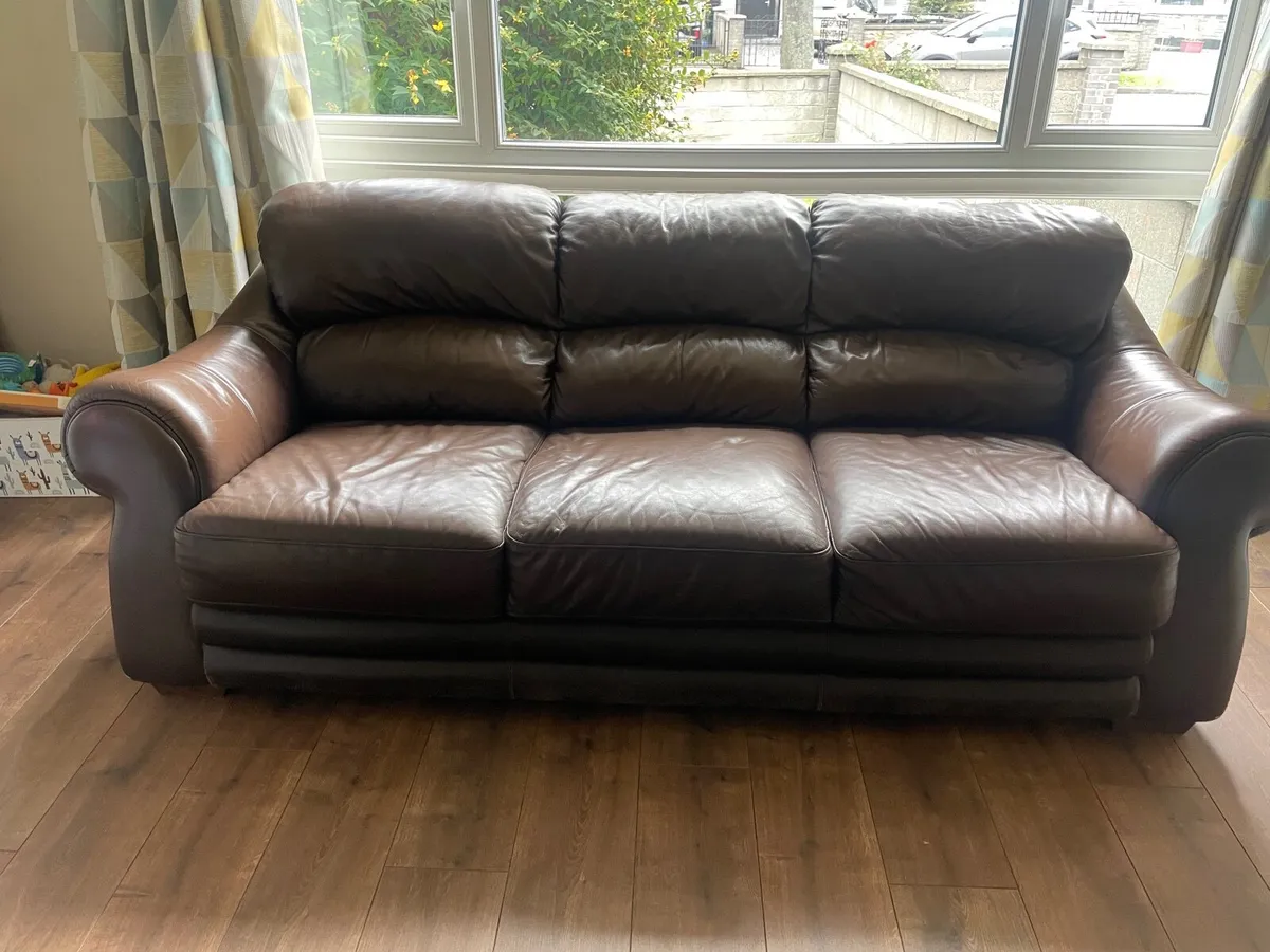 3 & 2 Seater Brown Leather Sofa’s - Image 1
