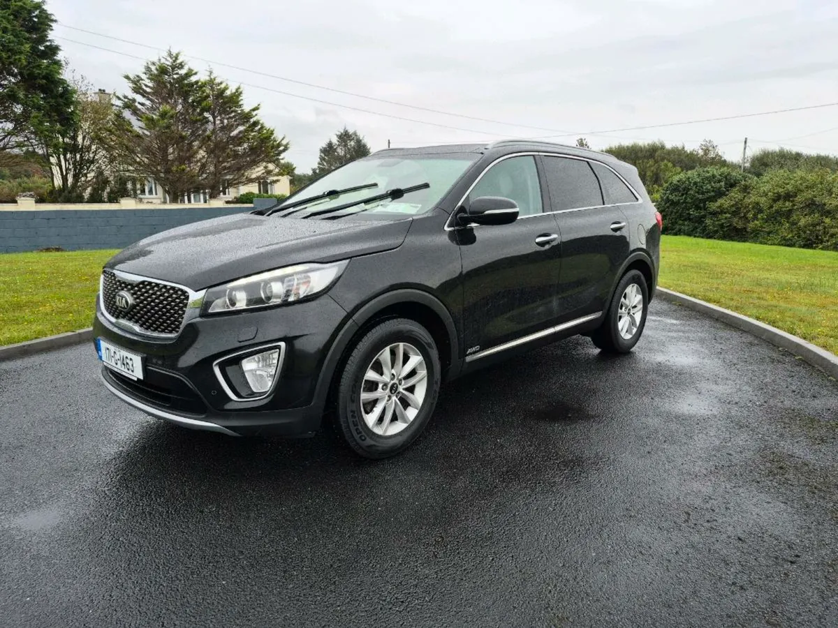 2017 Kia sorento 4x4 Nct 01/27 - Image 4