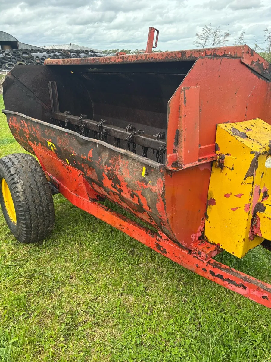 Muck spreader - Image 2