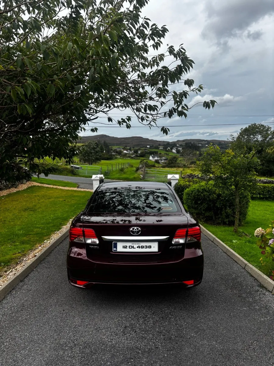 2012 Toyota Avensis - Image 4