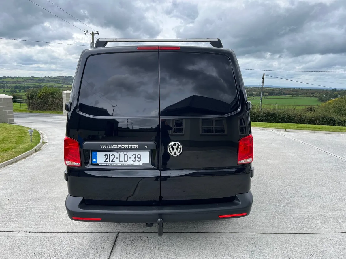 Van - Image 3