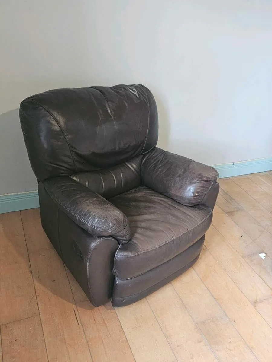 3 piece leather suite - Image 2