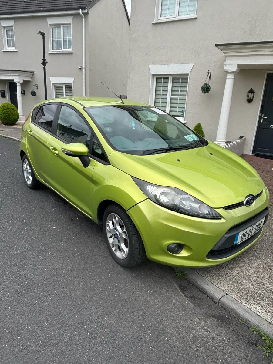 Ford Fiesta 2009 - Image 1