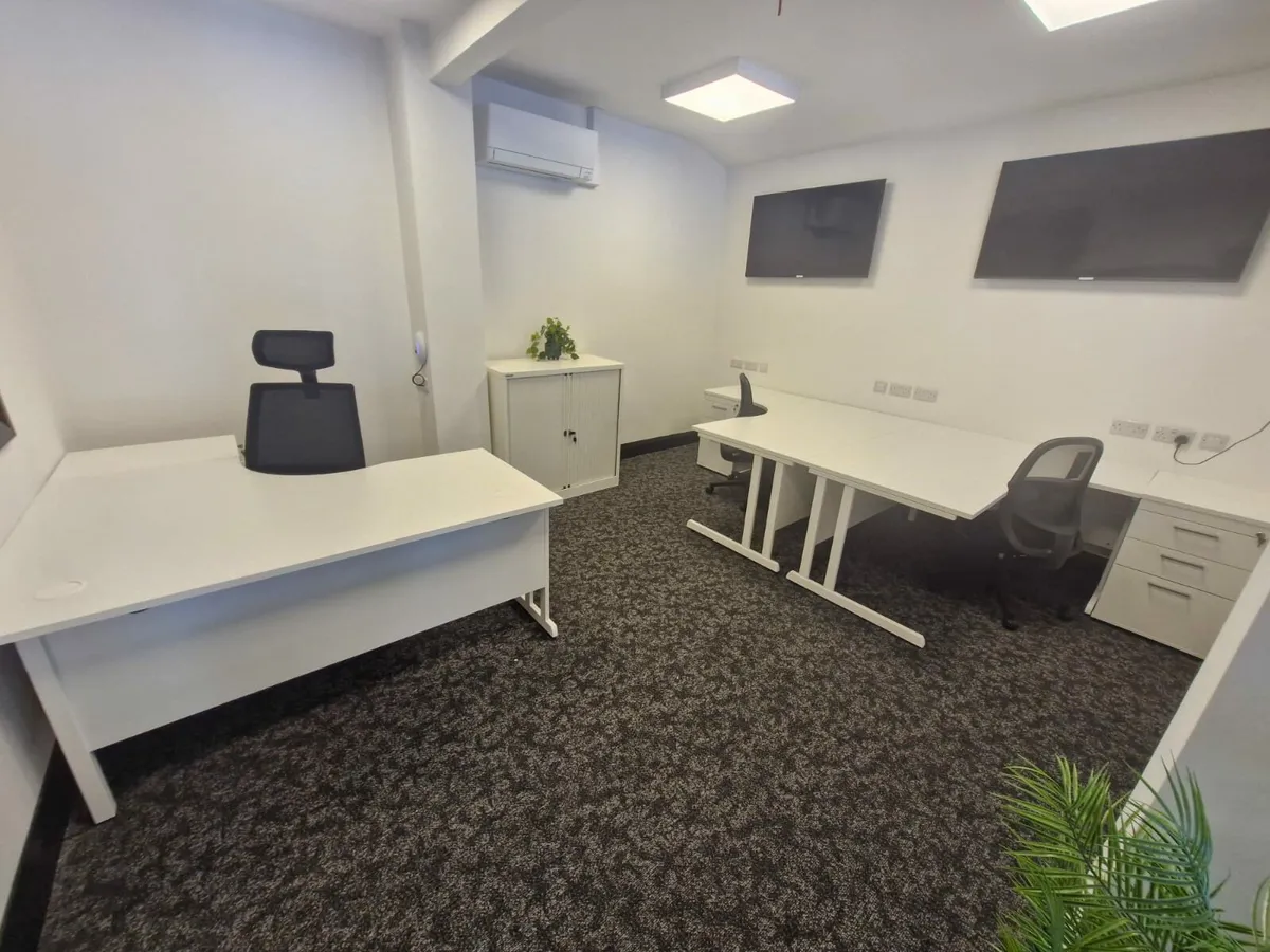 Office fit outs - Image 1