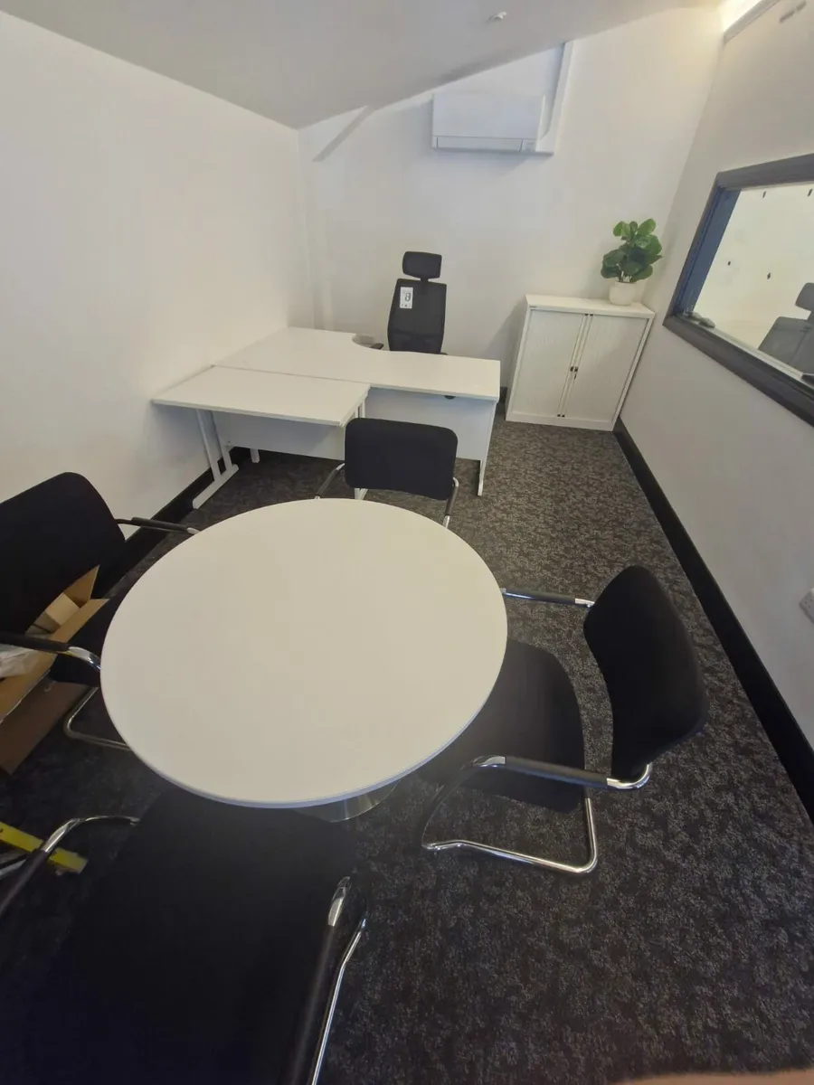 Office fit outs - Image 3
