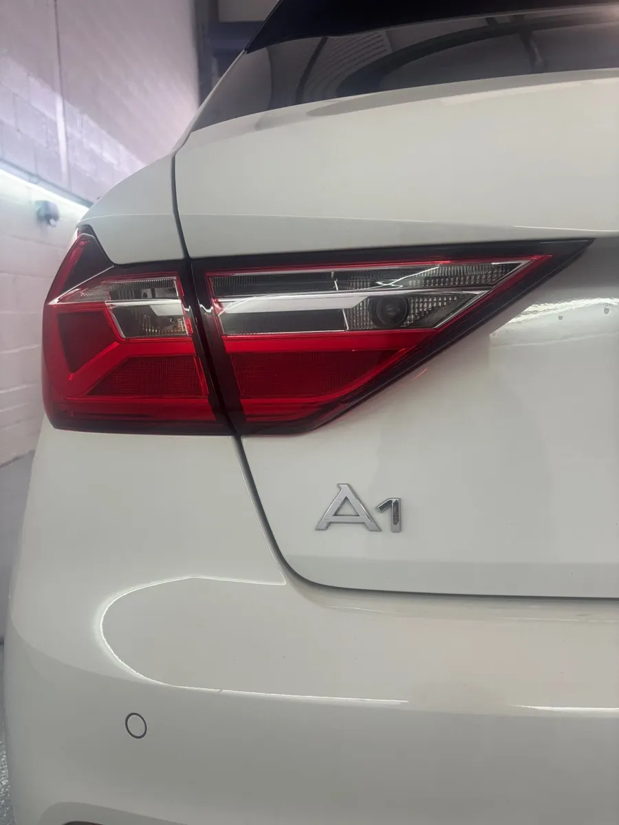 Audi A1 SE TSFI Sportsback 1.0 *Automatic* - Image 2