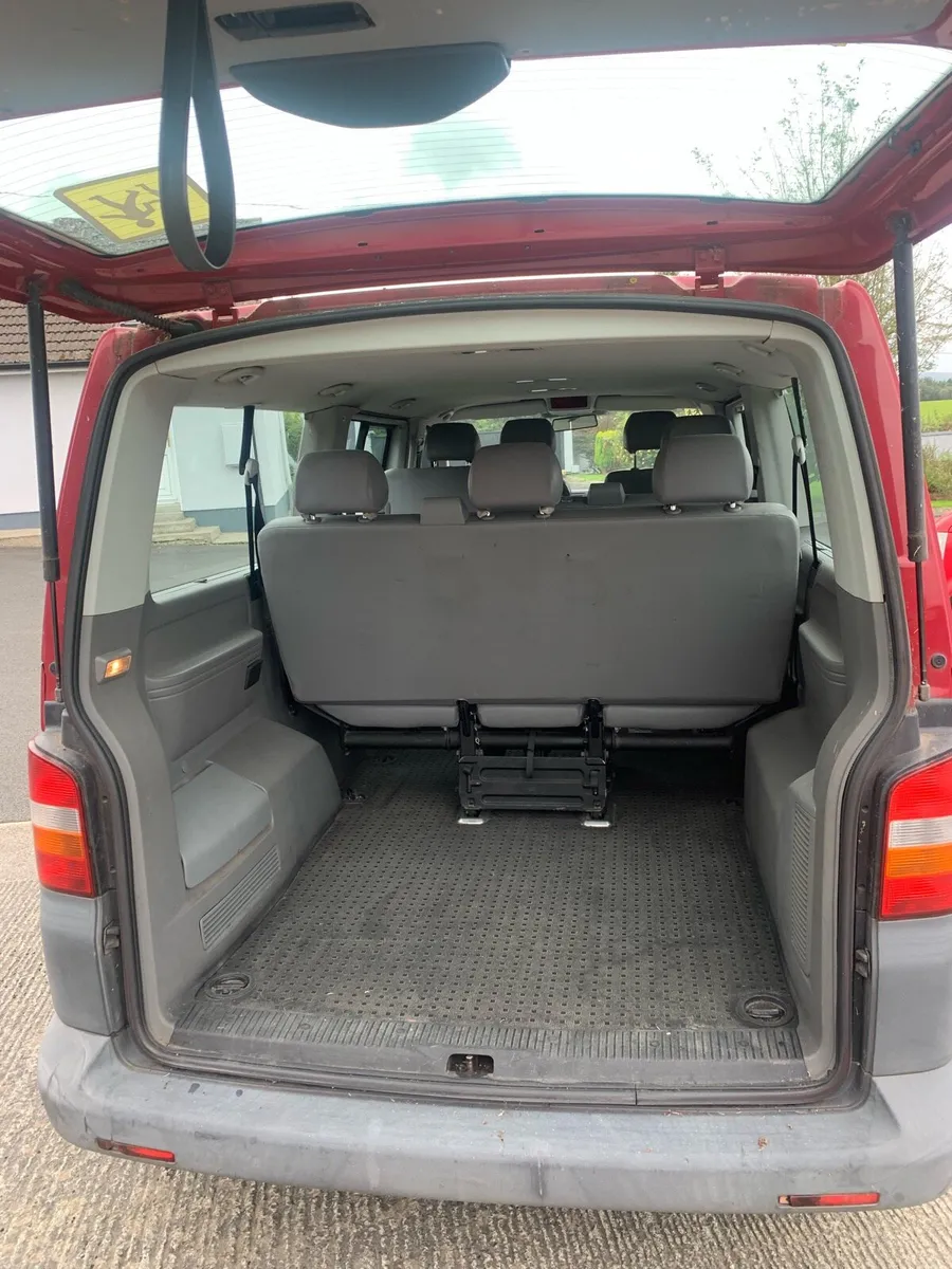 Two 07  Vw shuttle’s - Image 4