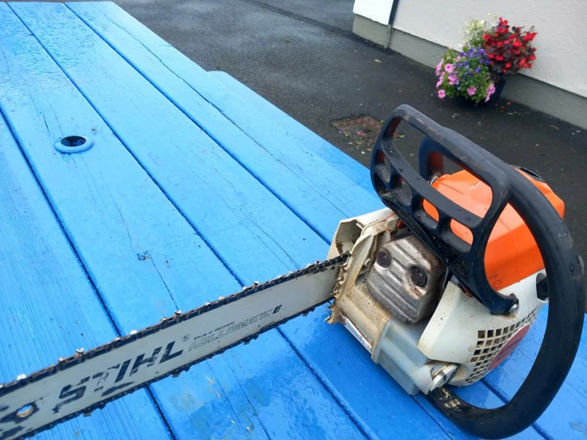 Chain  saw - Image 3