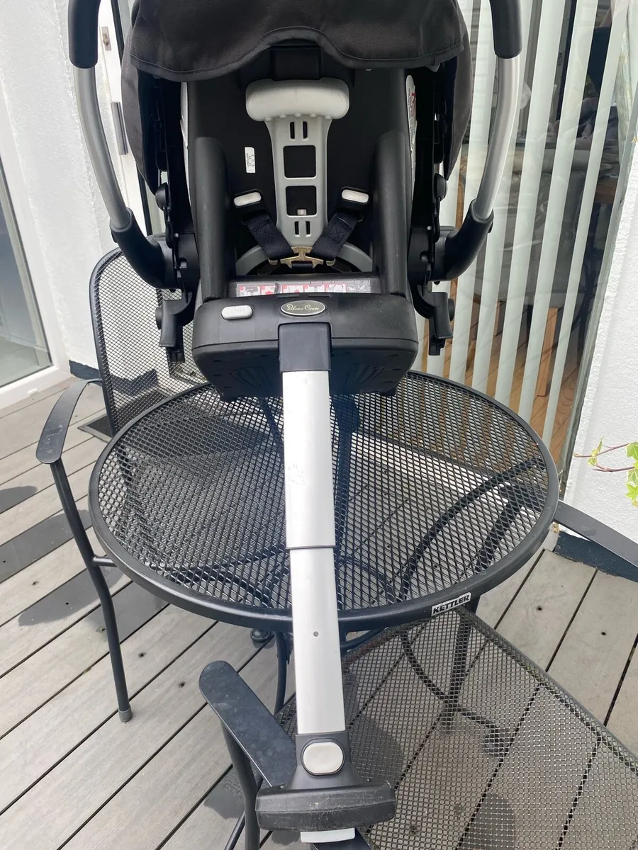A Silver Cross Travel System Car Seat - Image 2