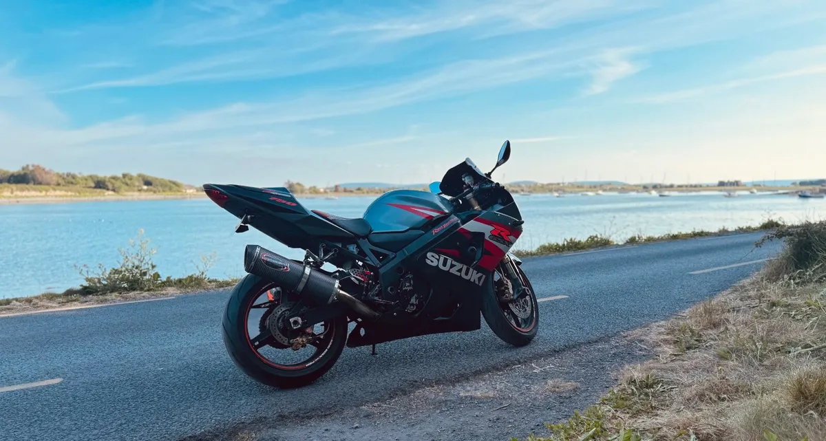 Suzuki GSXR 750 K4 - Image 2