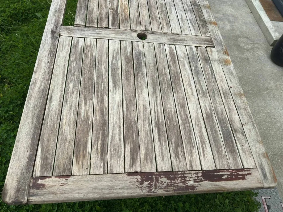 Garden table - Image 3