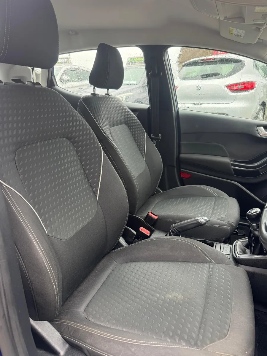 Ford Fiesta new shape Starter car - Image 4