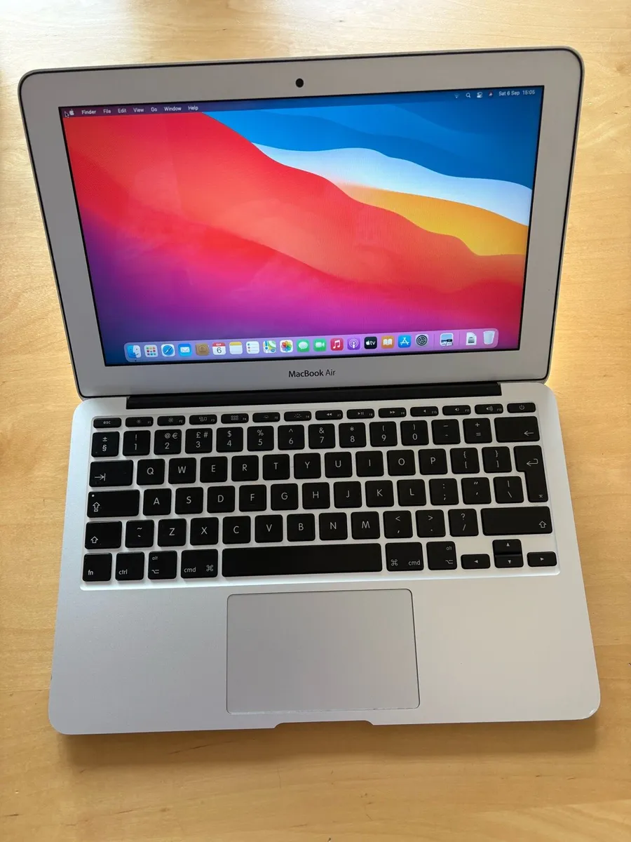MacBook Air 11 inch screen - Image 2