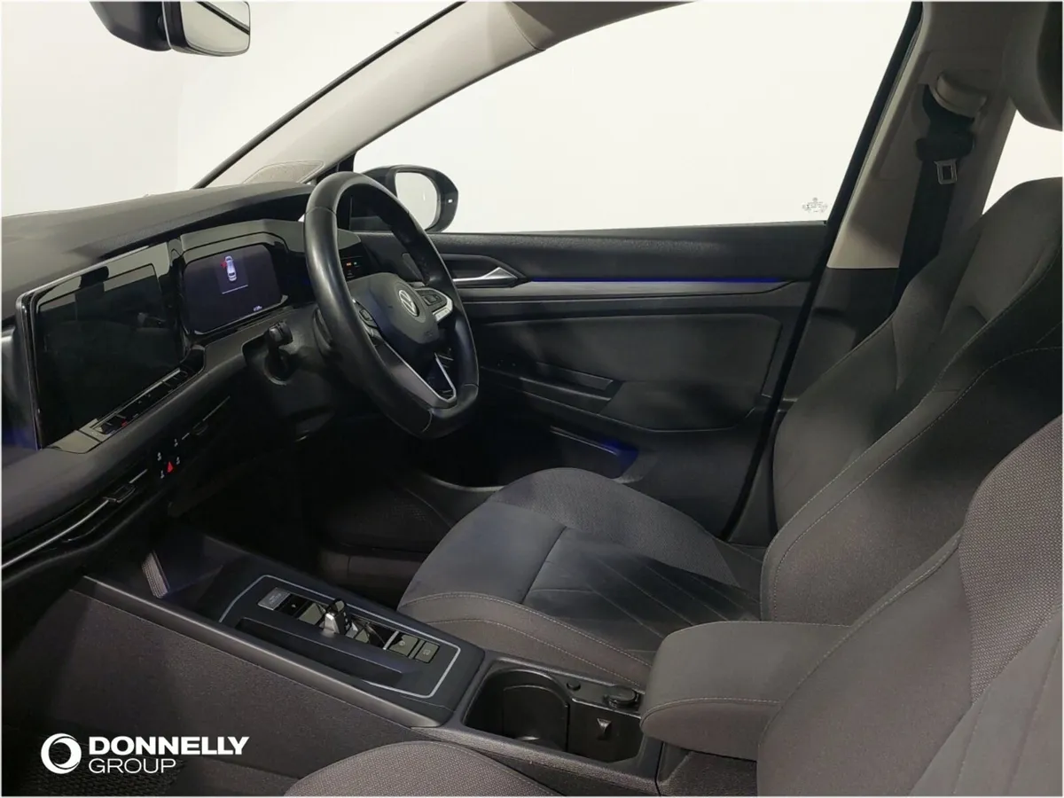 Volkswagen Golf Hatchback Style - Image 2