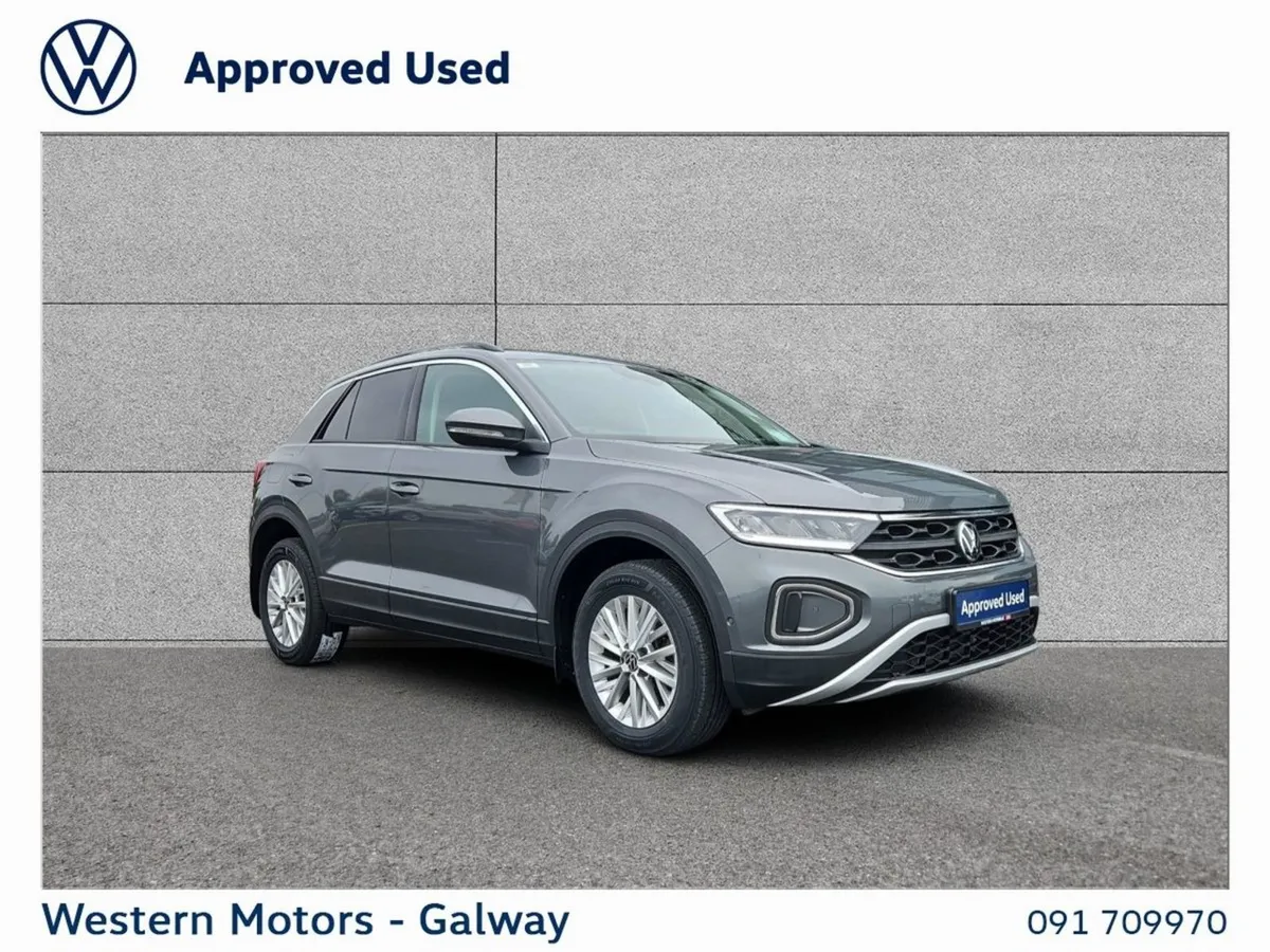 Volkswagen T-Roc 2.0 Tdi 116 bHP  life  Rear Came - Image 1