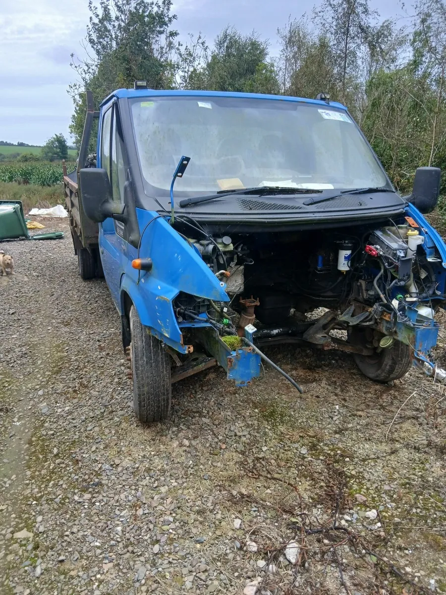Ford Transit 2005 - Image 2