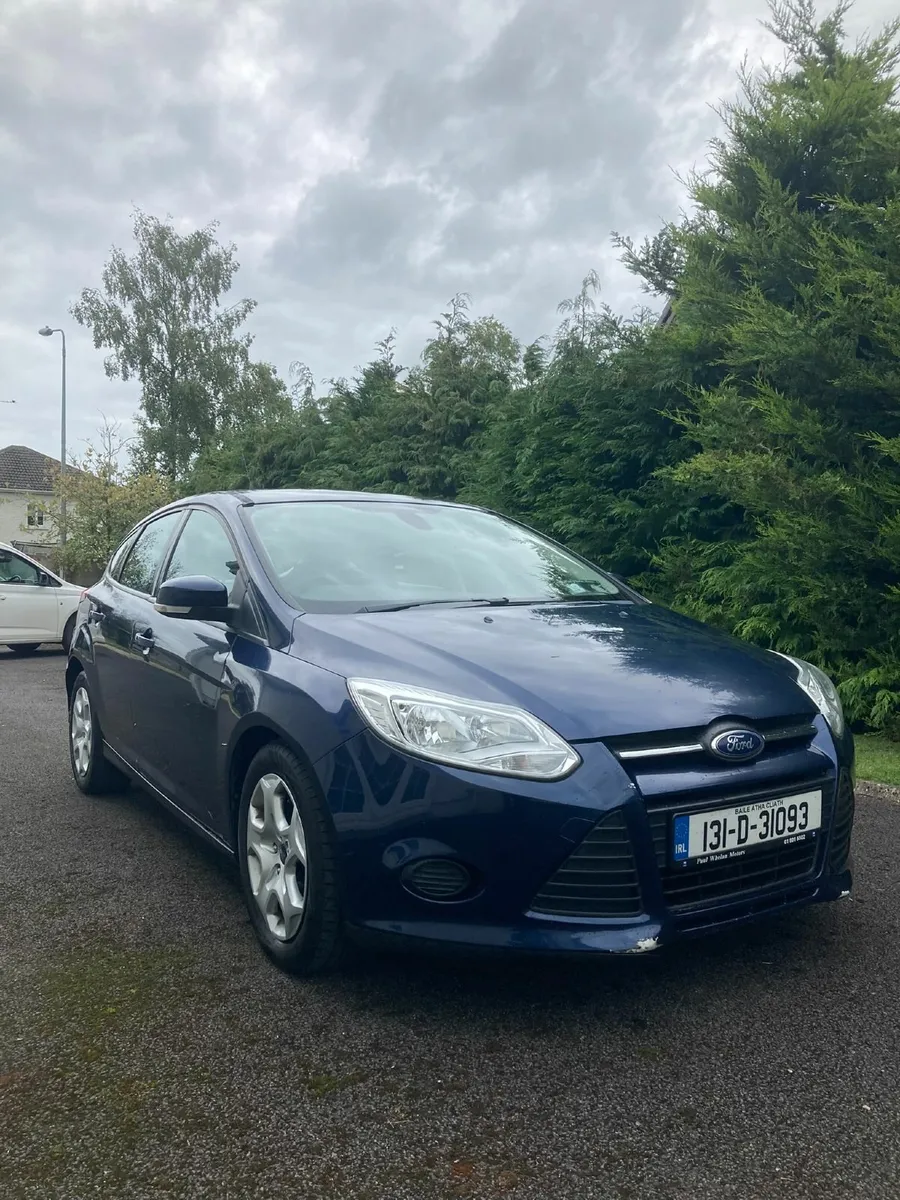 Ford Focus 2013 - Image 2