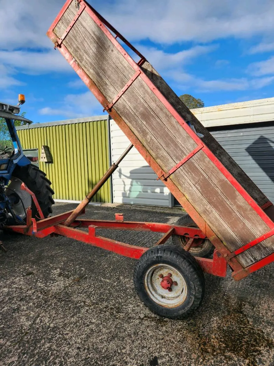Vintage Tractor Trailer - Image 3