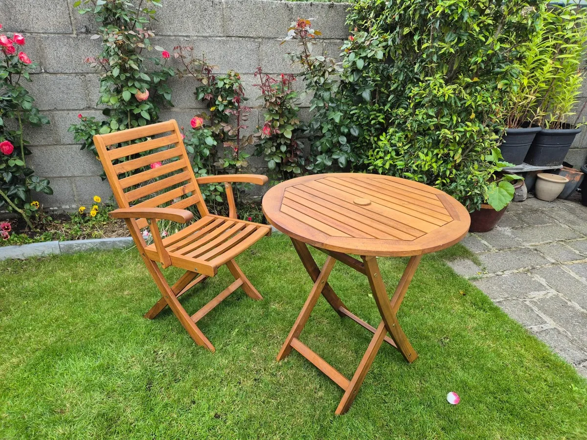 Patio table with chair - Image 4