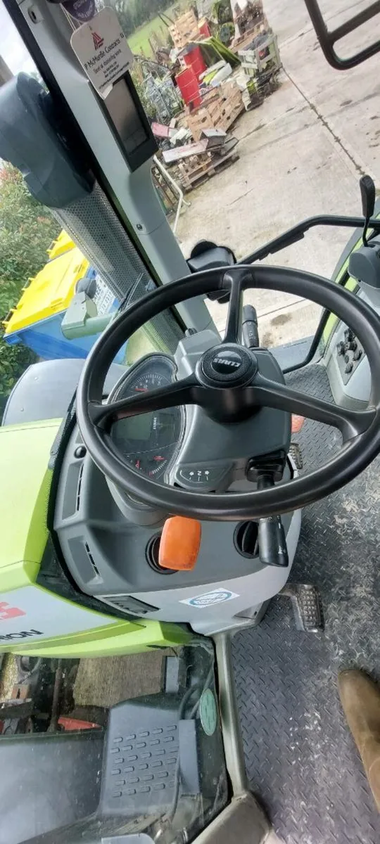 Claas arion 630 cis tractor - Image 4