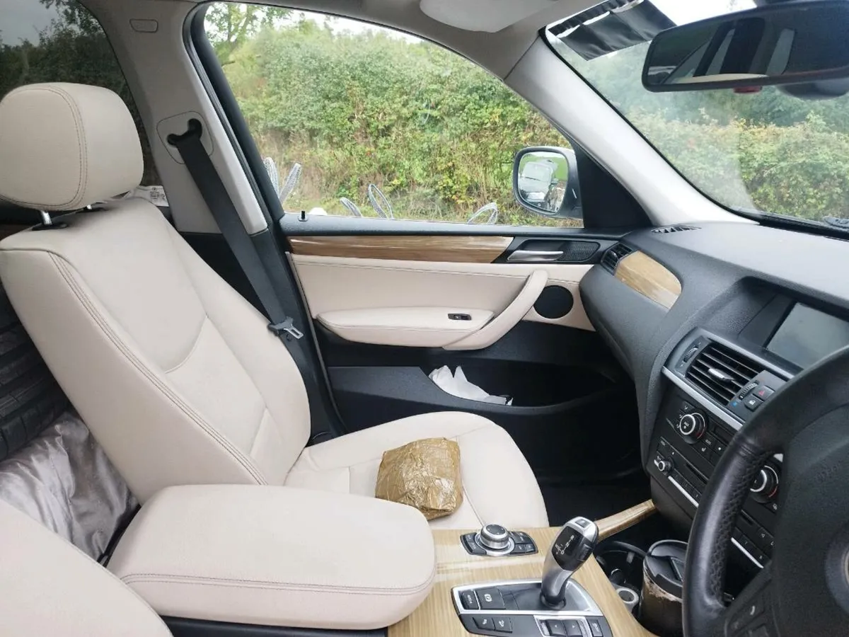 INTERIOR BMW X3 AND FORD KUGA - Image 4