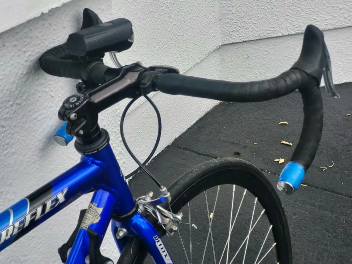 ROAD BIKE..GOOD CONDITION - Image 2