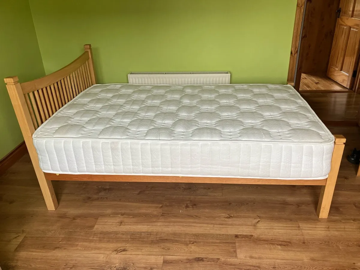 Bed - Image 1
