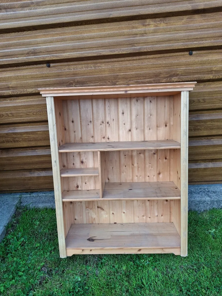 Shelves - Image 4