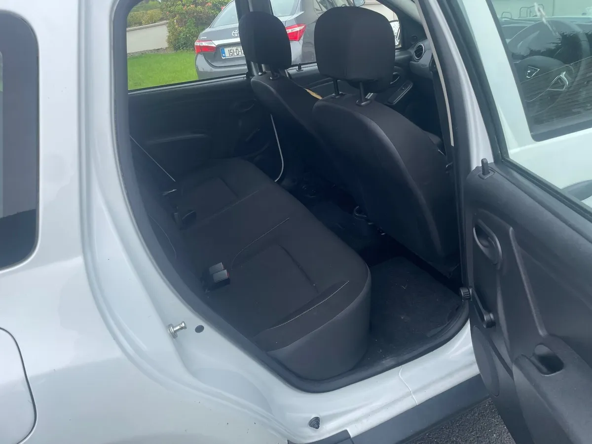 Dacia Duster 2018 - Image 2