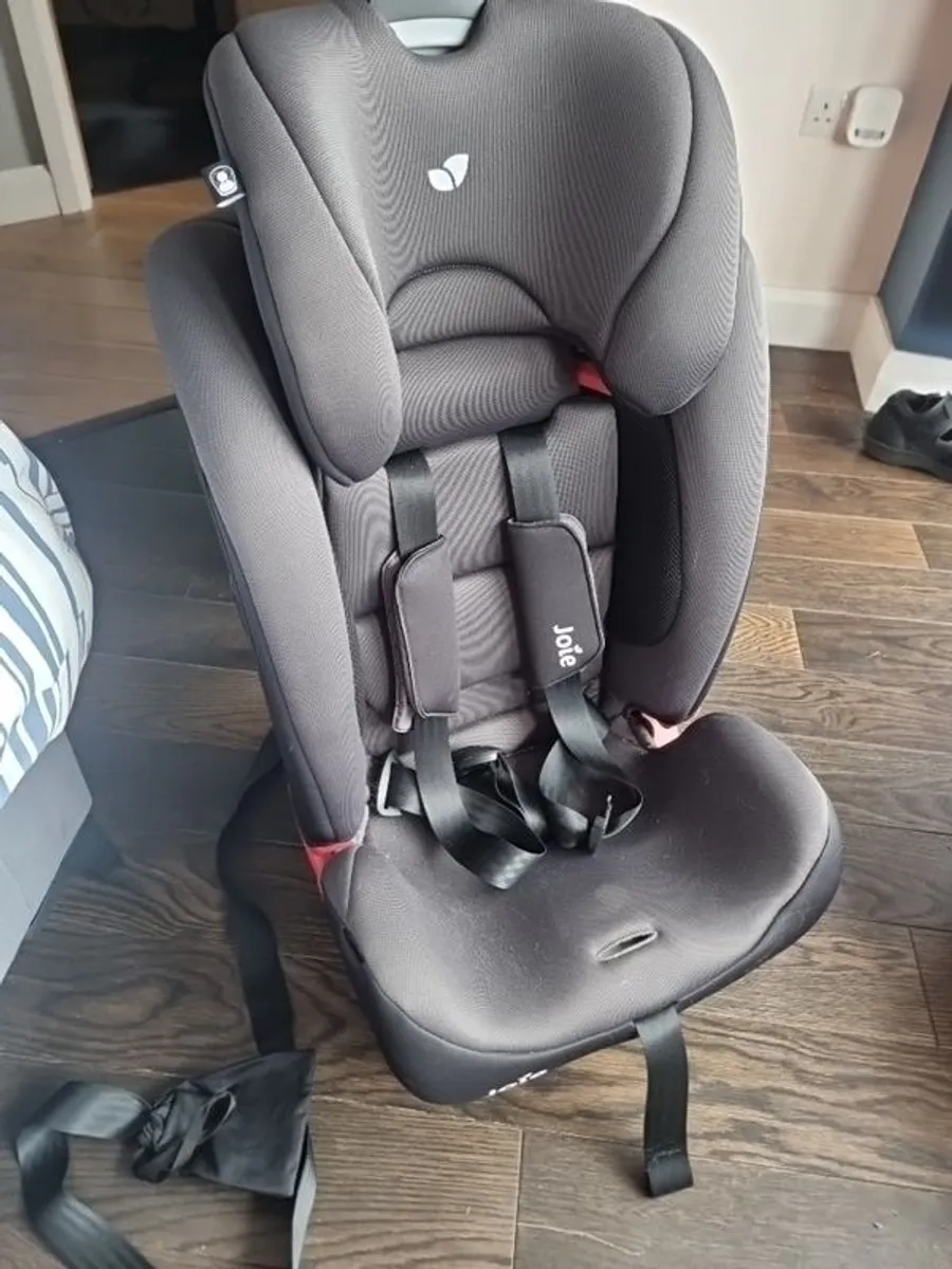 Joie Car Seat - Image 1