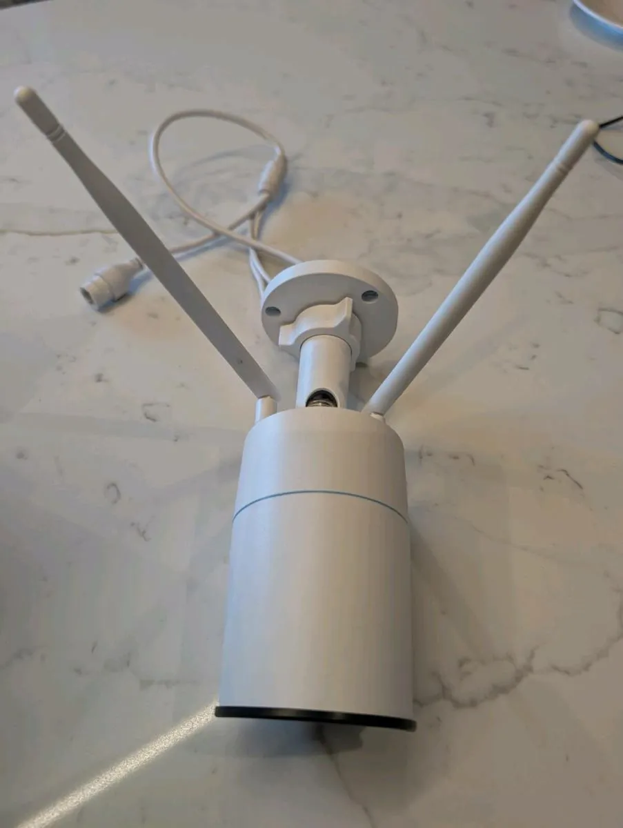 Security Camera - Image 4
