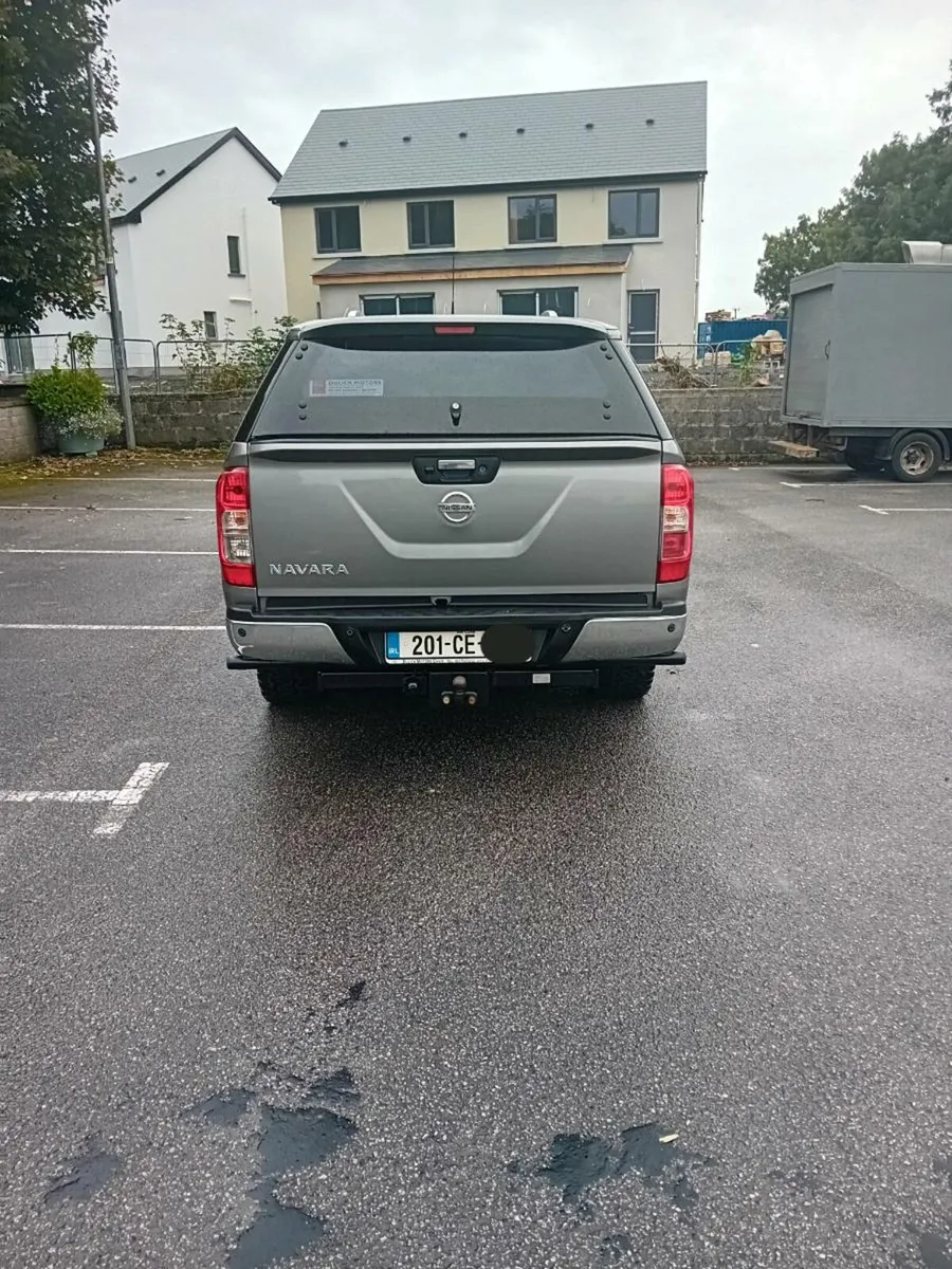 2020 Nissan Navara Crew Cab - Image 4