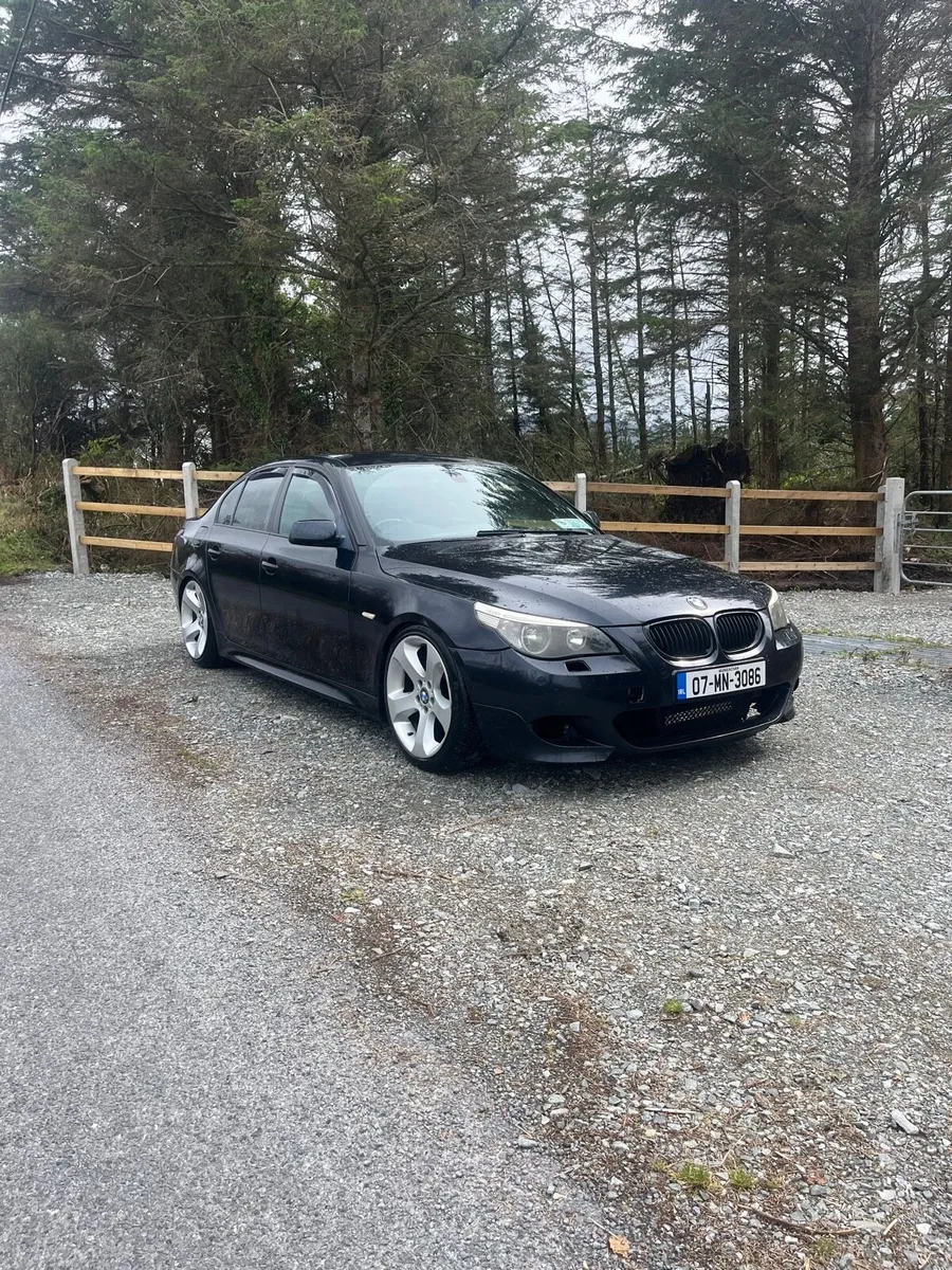 bmw 520 msport - Image 1