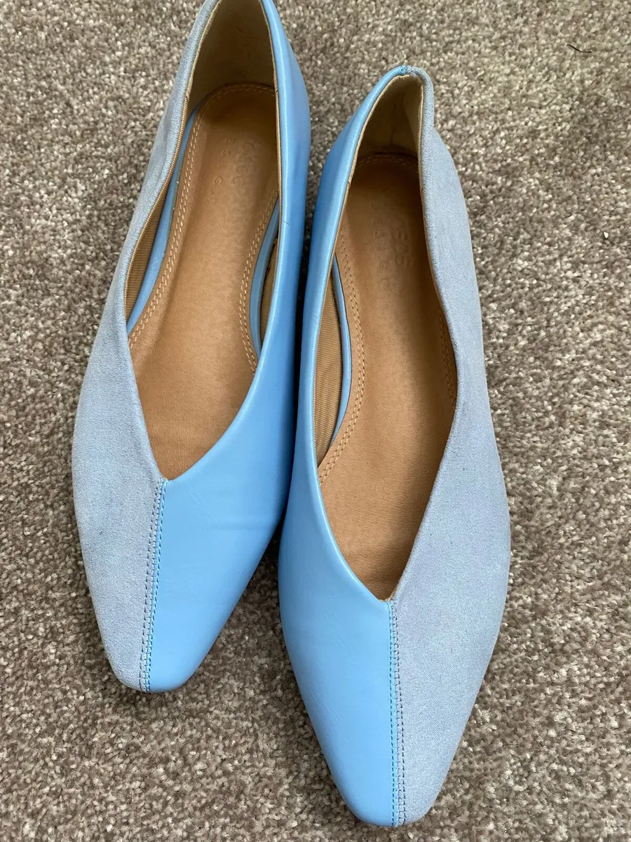 Shoes - Image 3