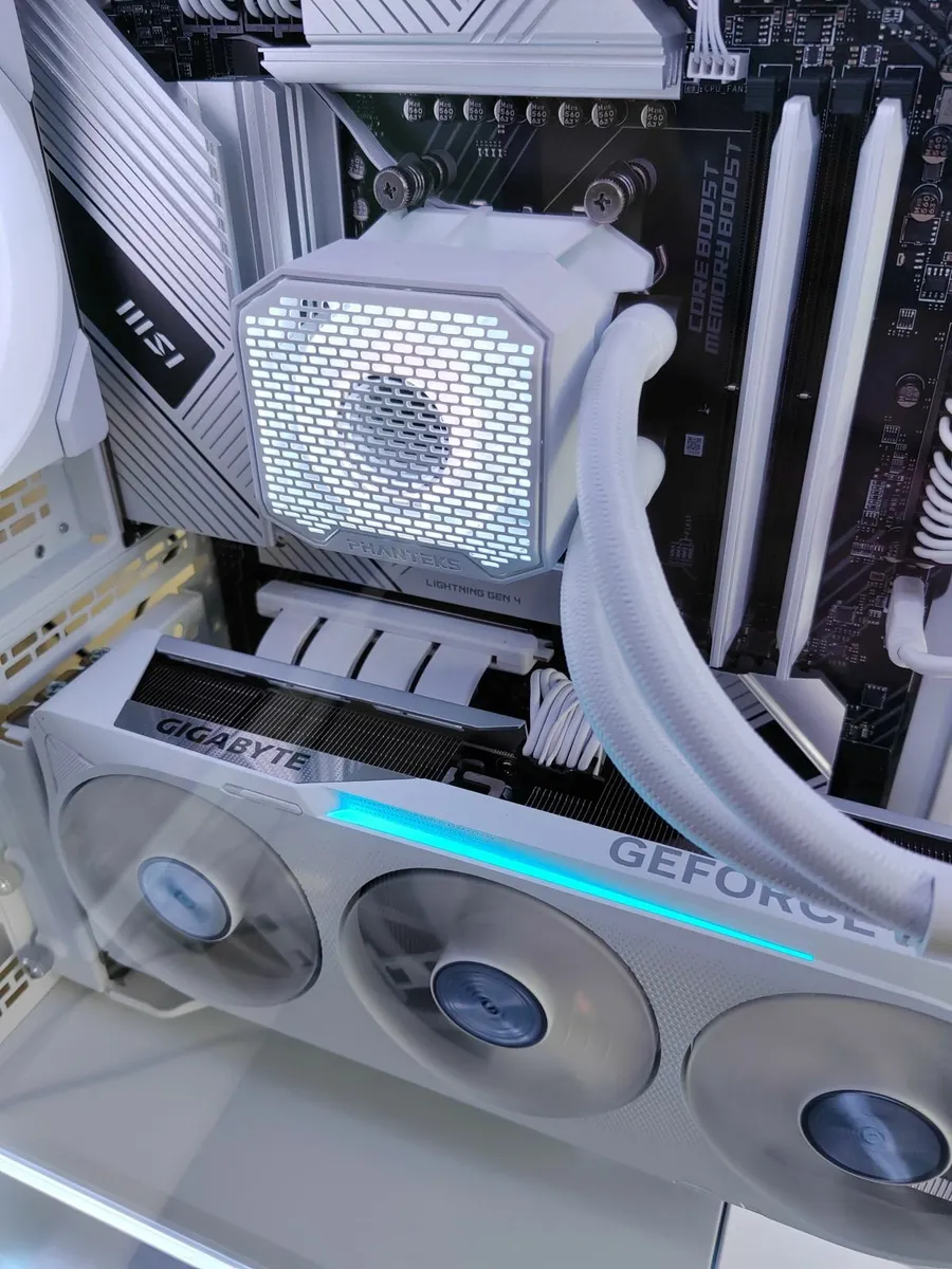 Custom all white 1440p Gaming PC - Image 2