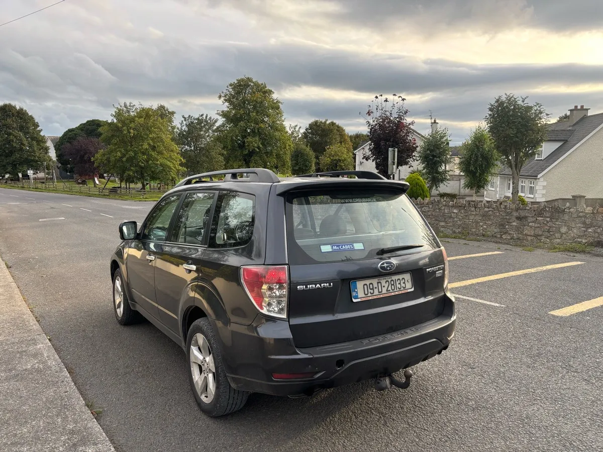 2009 SUBARU FORESTER - Image 3