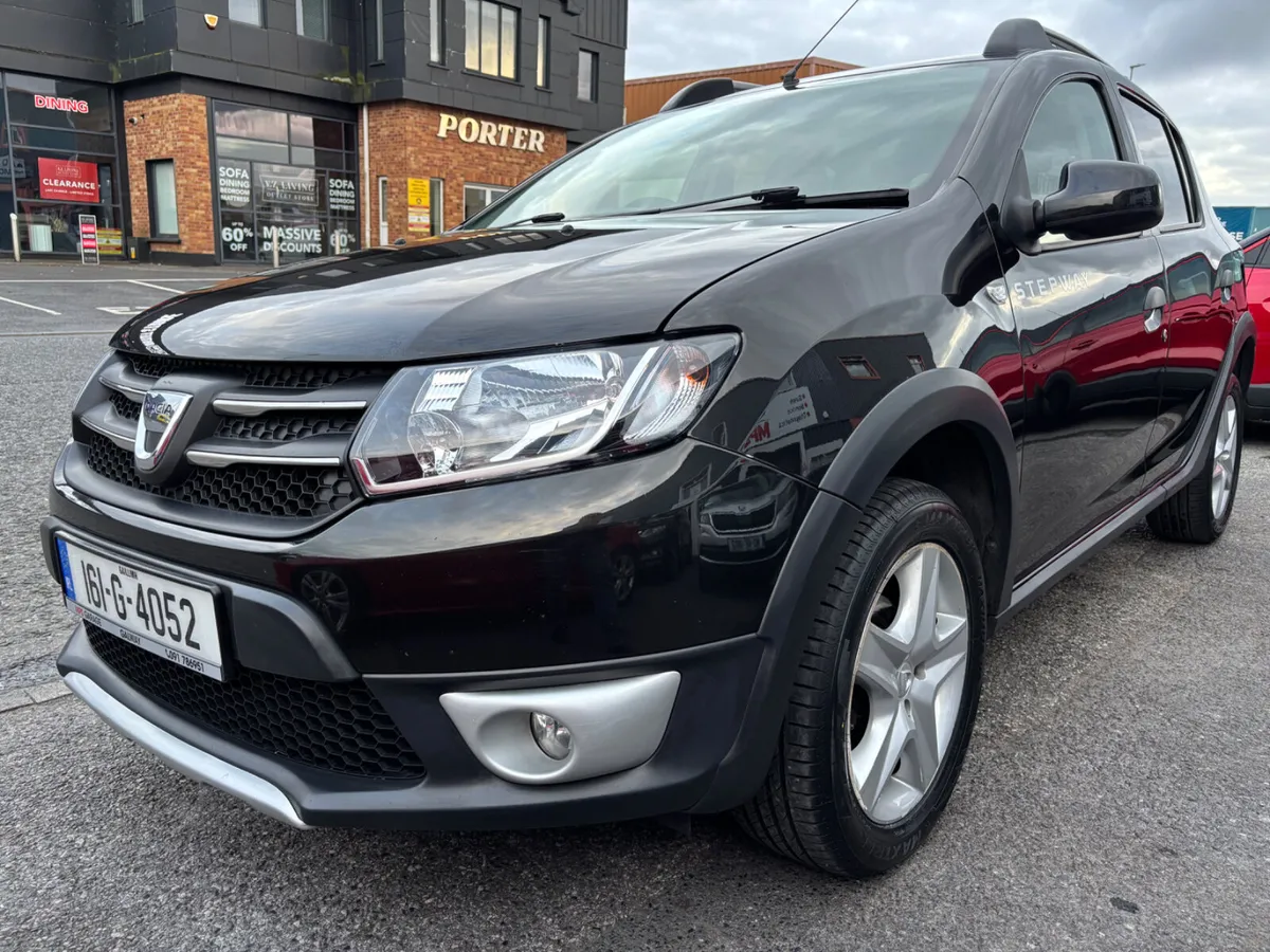 2016 Dacia Sandero Stepway 1.5 DCI 90 - Image 3