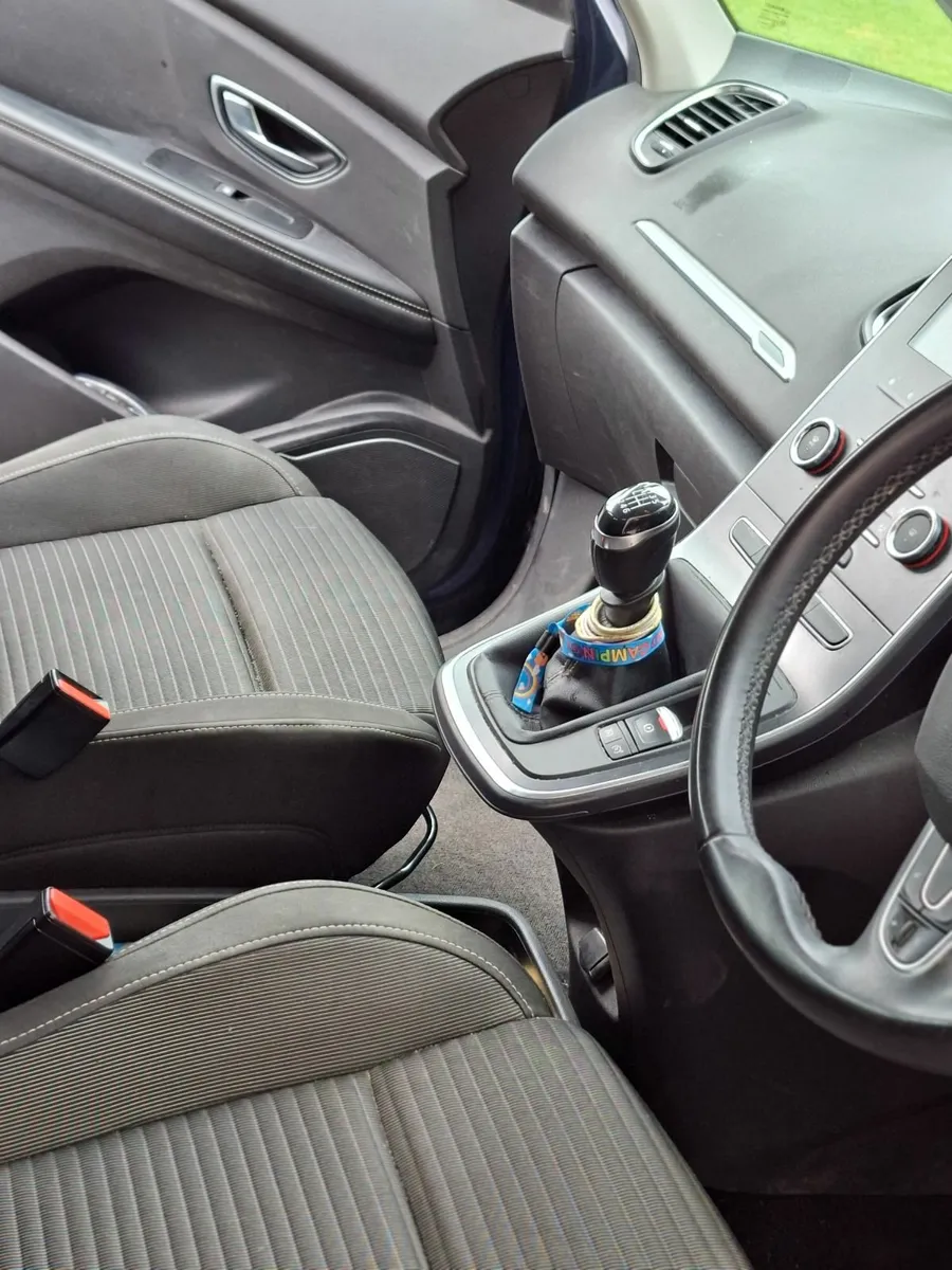 Renault Grand Scenic 2021 - Image 4