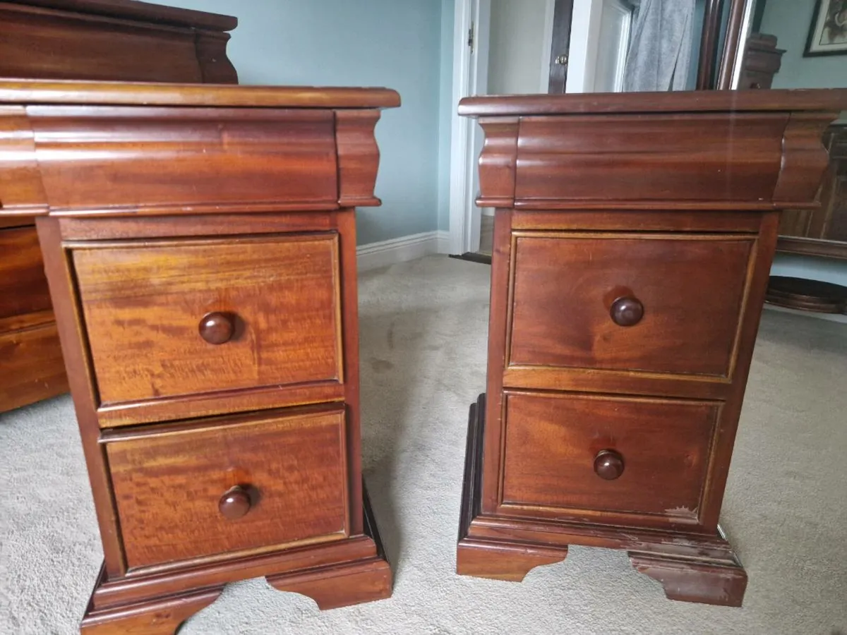 Bedside lockers - Image 4
