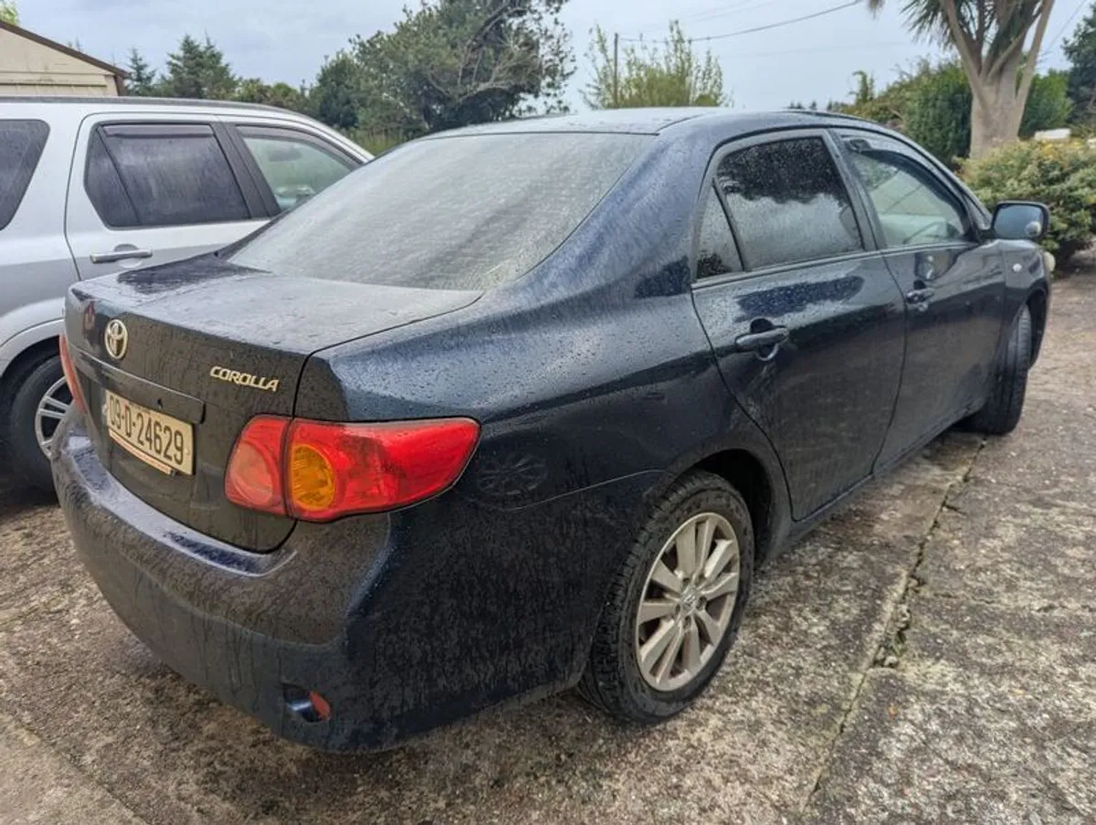 2009 Toyota Corolla - Image 4