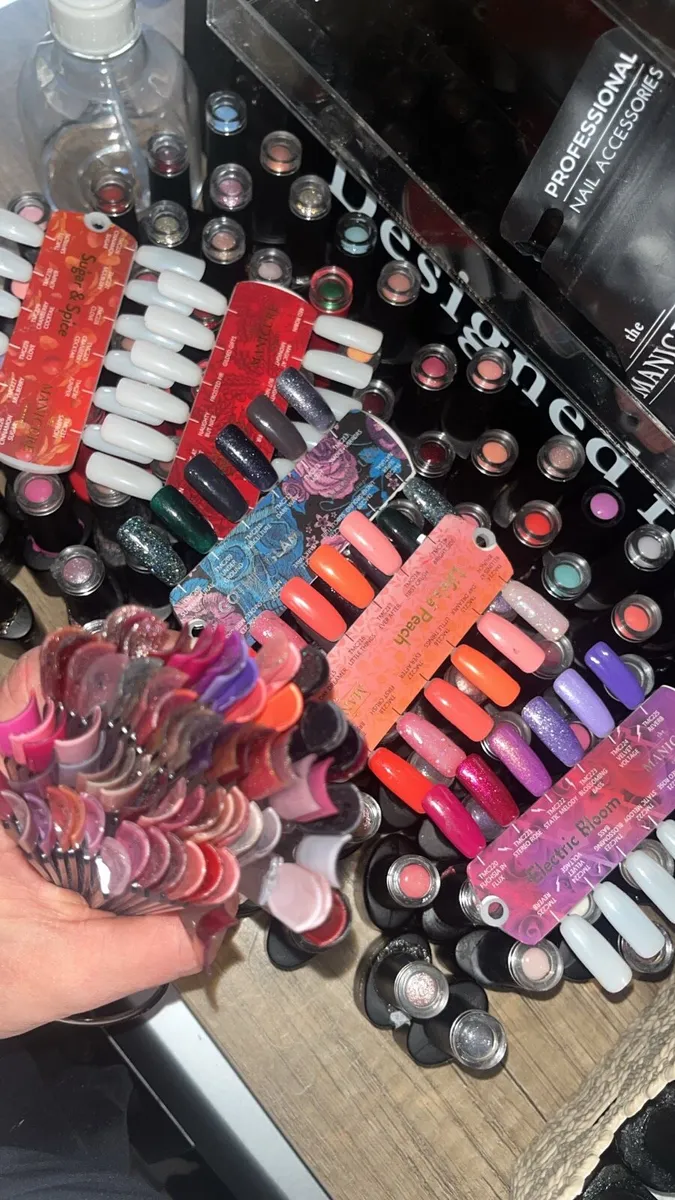 Gel Nail Polishes - Image 1