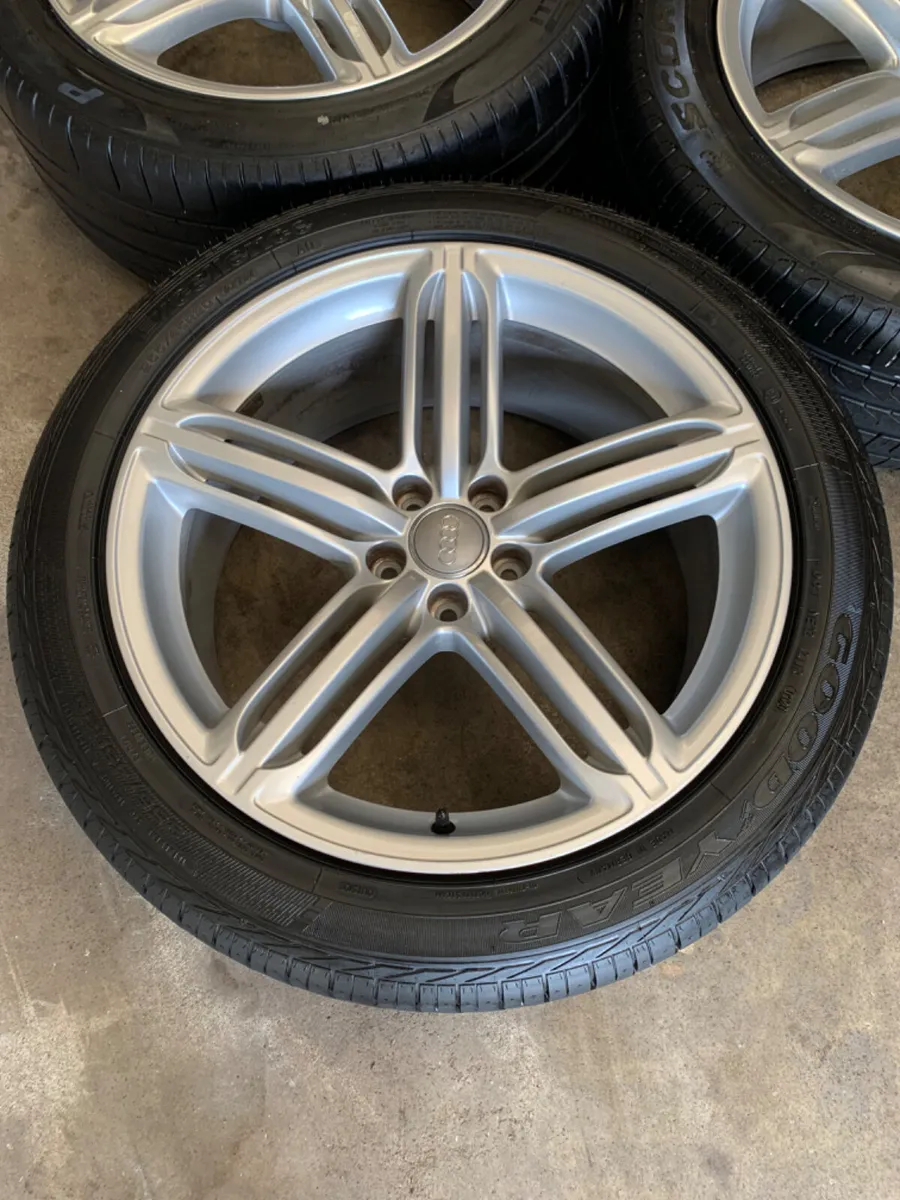 AUD Q5 ALLOYS - Image 4