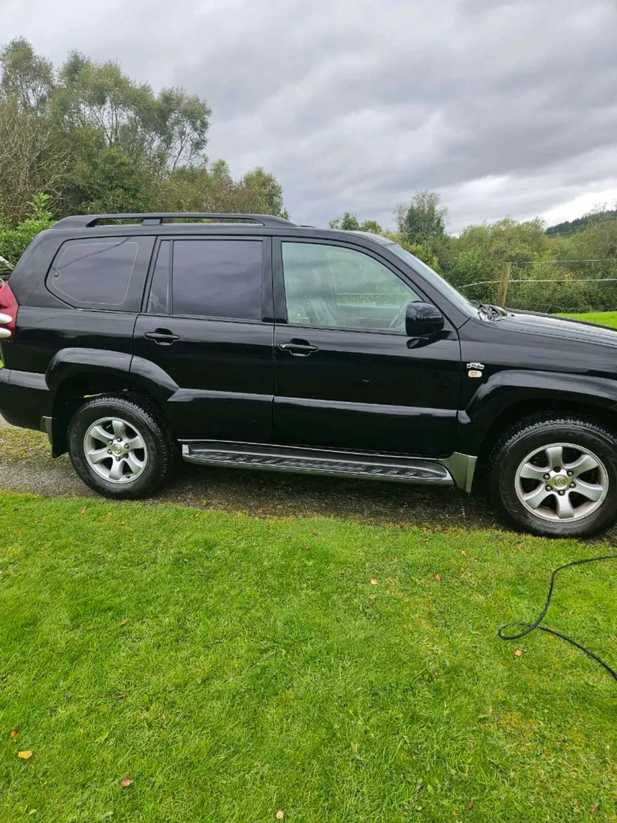 RARE Toyota Landcruiser, Low Miles! - Image 2