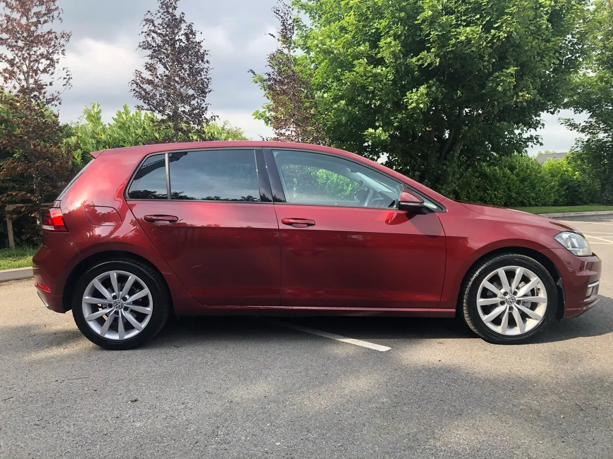 2019 (192) Volkswagen Golf 1.6 TDI *Low Miles* - Image 2
