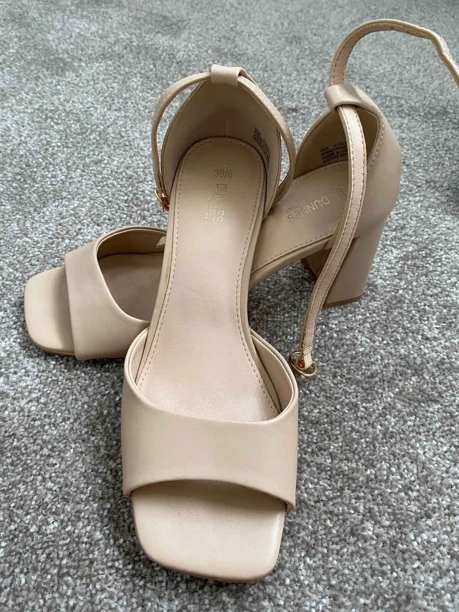 Shoes - Image 4