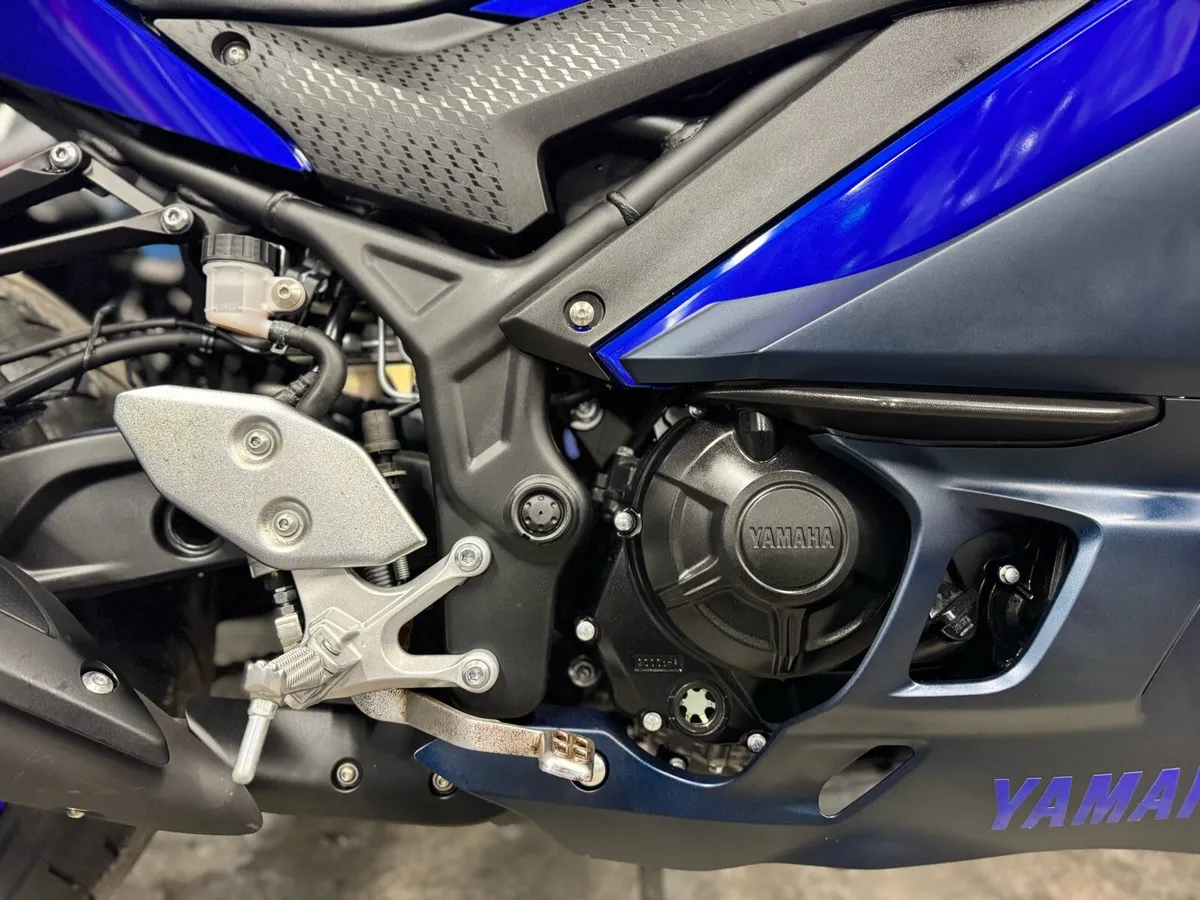 232 Yamaha R3 As New! - Image 4